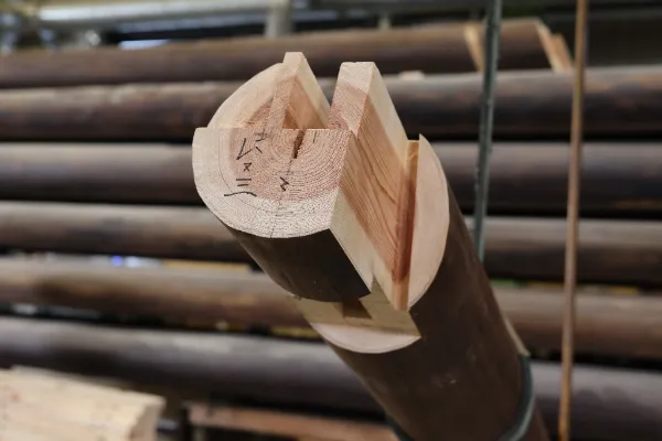 必要に応じて継手・仕口の加工も可能です